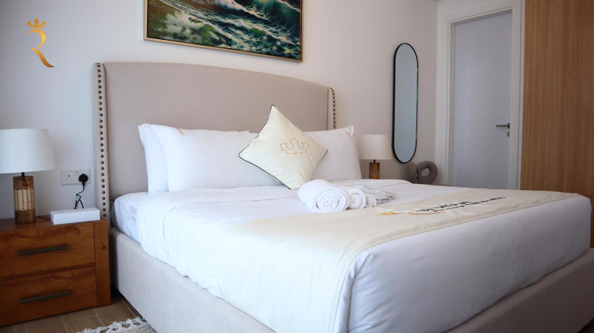 Chic Elegant 1br In Masdar Apartment
